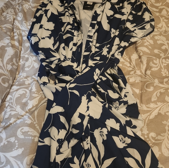 Fashion nova dress - Picture 2 of 4